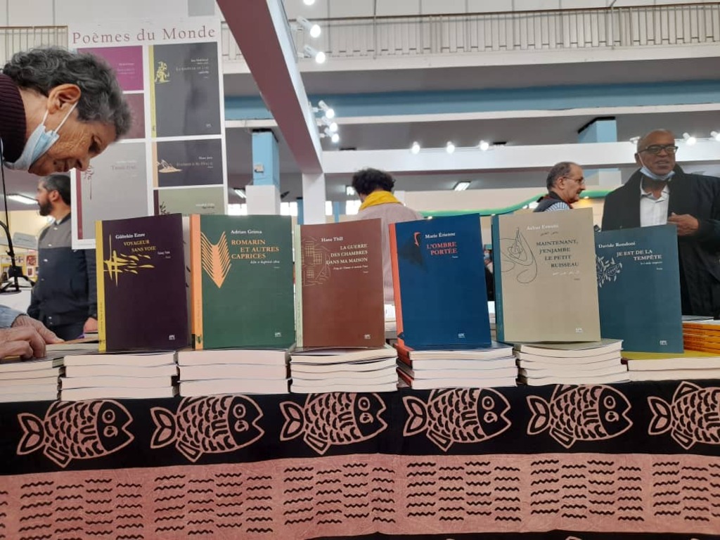 Stand des Verlags APIC auf der Buchmesse in Algier; Foto: Samia Zennadi
