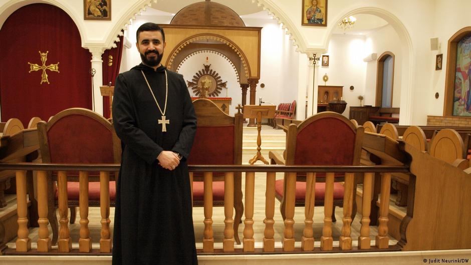 Samer Soreshow Yohanna ist der Abt des chaldäischen Klosters außerhalb von Mossul; Foto: Judit Neurink/DW