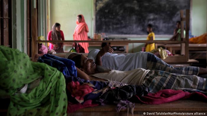 People who had to leave their homes shelter in classrooms