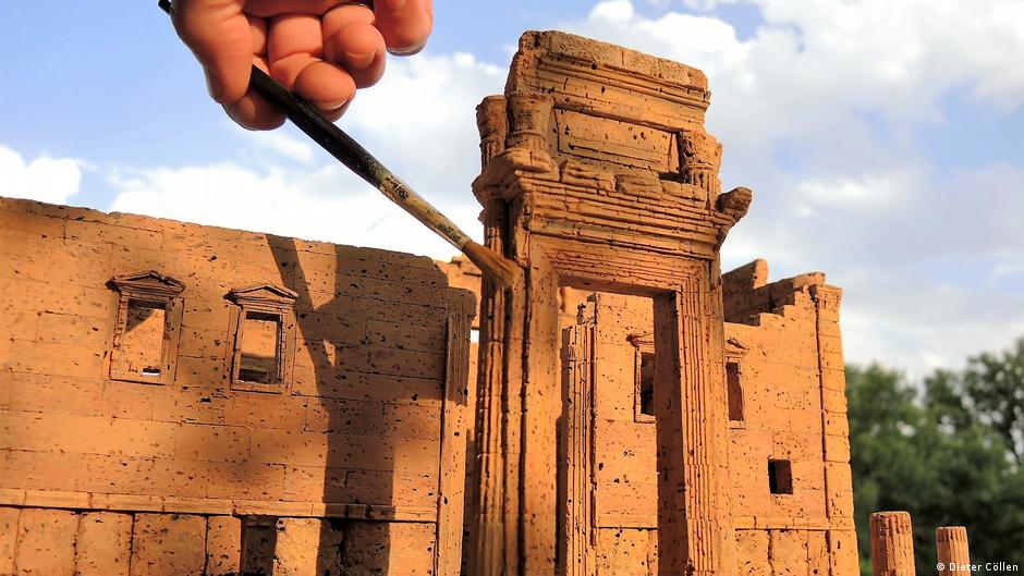 Cork model of the Baalshamin temple complex in Palmyra, Syria (photo: Dieter Coellen)