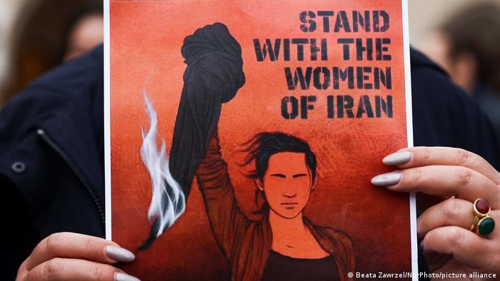 احتجاجات ايران . في كراكاو