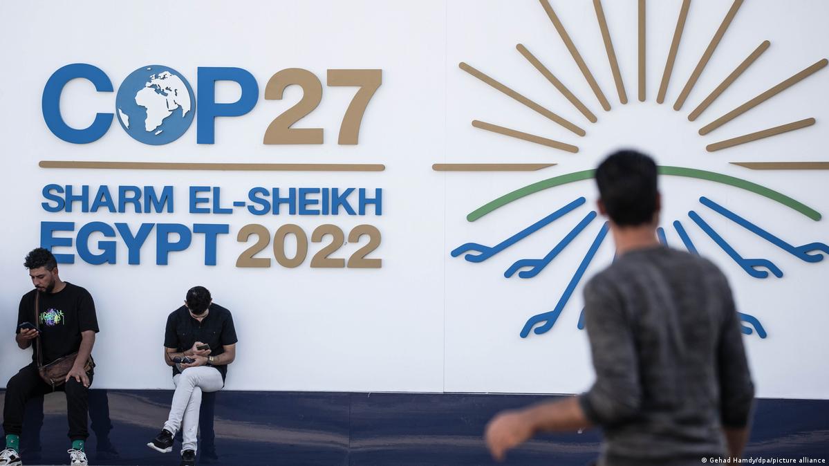 Delegates attending COP27 World Climate Summit in Sharm el-Sheikh, Egypt (photo: dpa/picture-alliance)