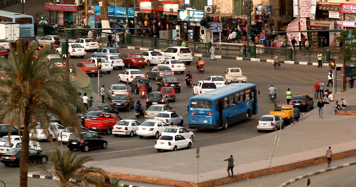 Traffic at a Cairo intersection (source: YouTube screenshot)