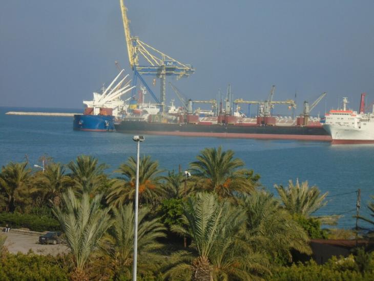 Ships in the port of Tripoli (photo: Birgit Svensson)