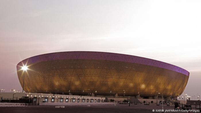 عام 2022: انتهاكات حقوقية وحروب عدوانية وكوارث أرضية واختراقات فضائية Bilder des Jahres 2022  Fußball WM Katar Stadion Foto Getty Images