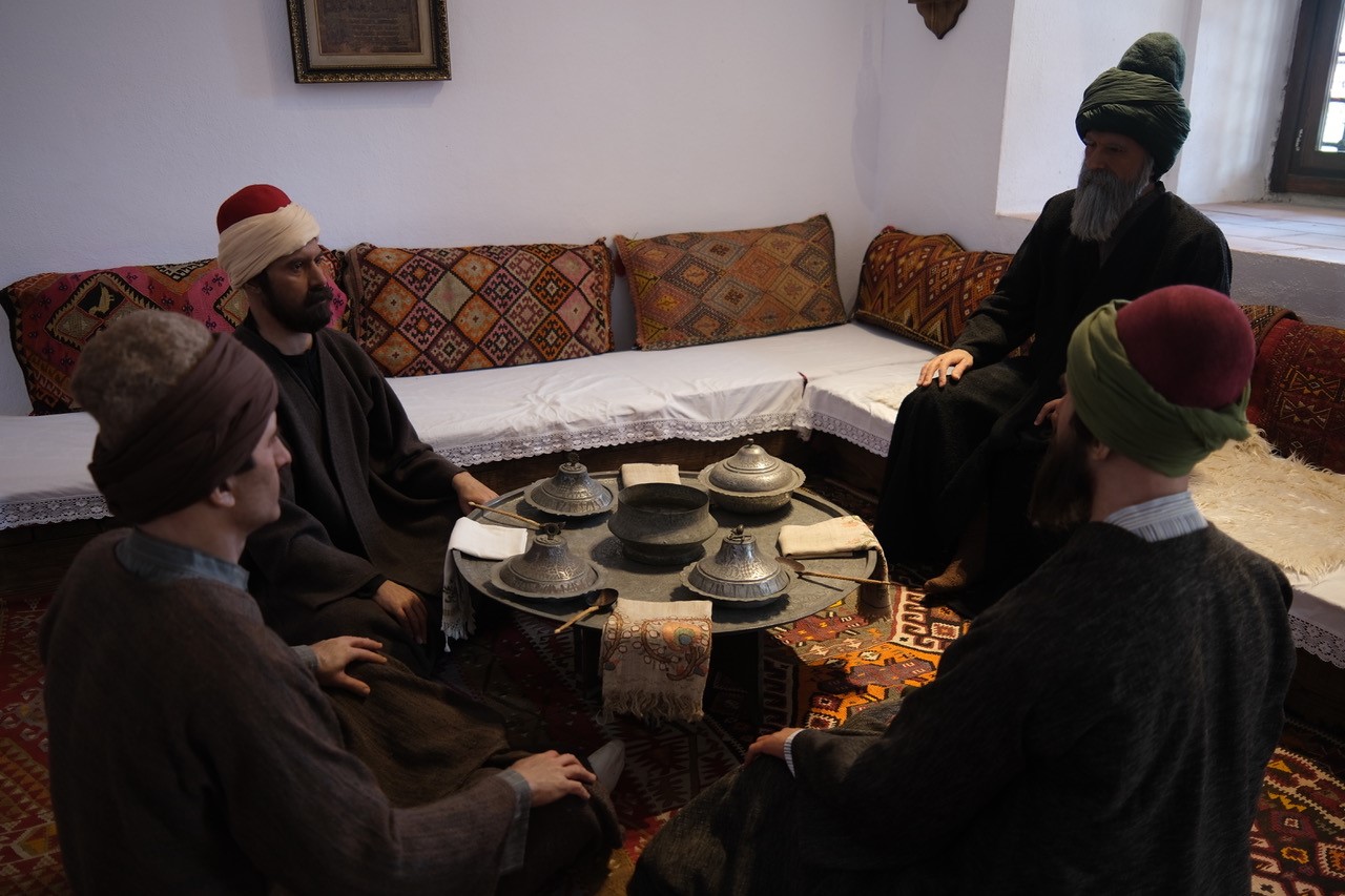 Reconstruction of a Sufi meeting in a Turkish museum (image: Marian Brehmer)
