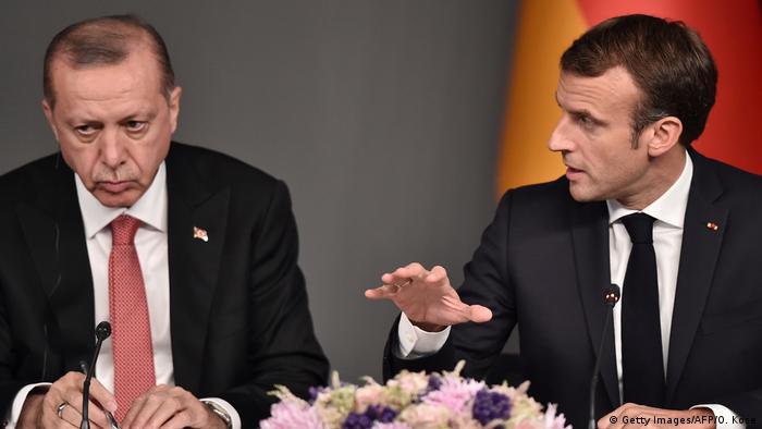 صورة أرشيف - الرئيس التركي رجب طيب إردوغان والرئيس الفرنسي إيمانويل ماكرون. Erdogan und Macron Foto Getty Images