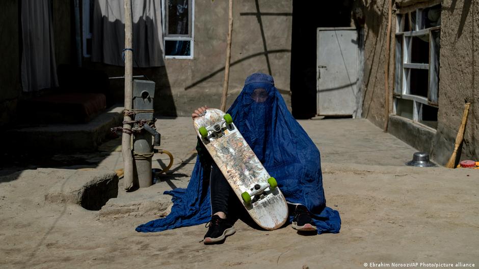 هكذا تحدت أفغانيات منع حركة طالبان النساء من ممارسة الرياضة في أفغانستان 02 Afghaninnen gegen Sportverbot der Taliban für Frauen in Afghanistan Foto Pictute Alliance
