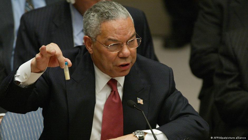 US-Außenminister Colin Powell vor den UN; Foto: AFP/dpa/picture-alliance