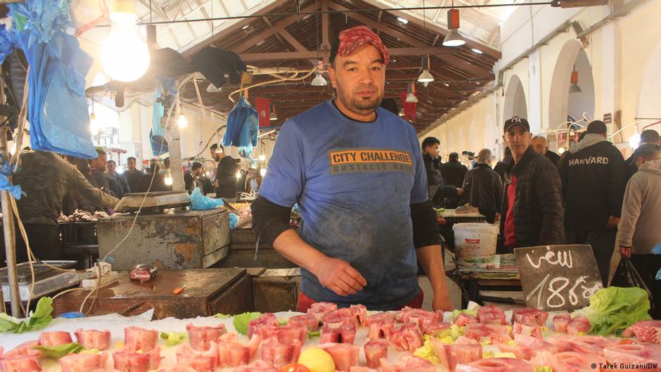 تونس في رمضان ـ وسام الجلاصي بائع سمك