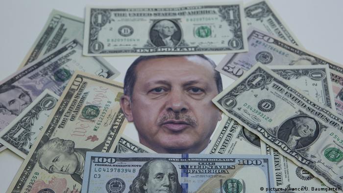 رجب طيب إردوغان - ابن صياد السمك الذي أصبح رئيسا لتركيا. 11 Erdogan Tuerkei Foto Picture Alliance