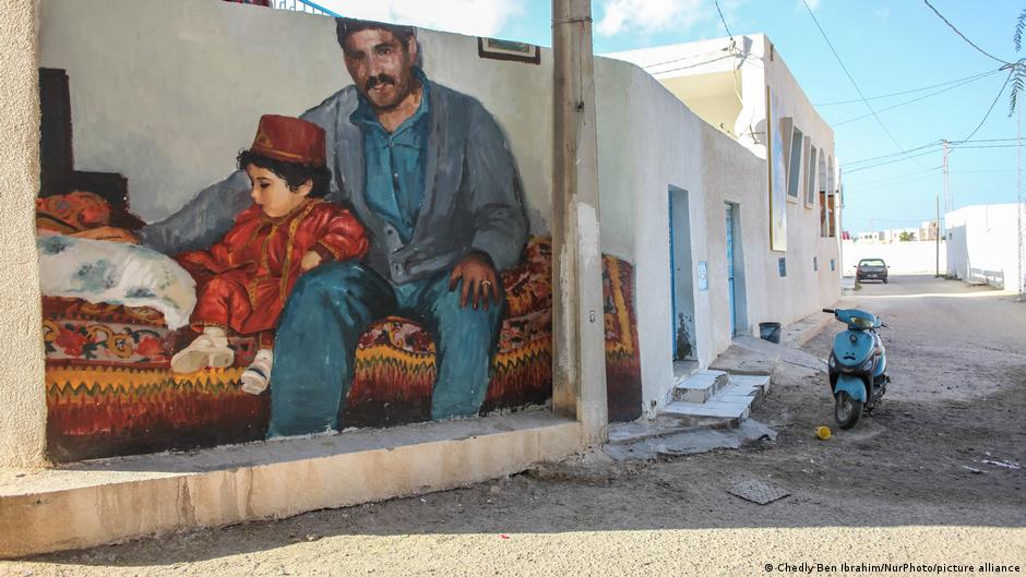 This colourful mural is part of the Djerbahood urban art project, Djerba, Tunisia (image: Chedly Ben Ibrahim/NurPhoto/picture alliance)