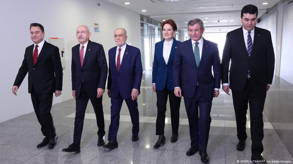 Leaders of the Nation Alliance opposition coalition with presidential candidate Kemal Kilicdaroglu second from left (image: ADEM ALTAN/AFP/Getty Images)