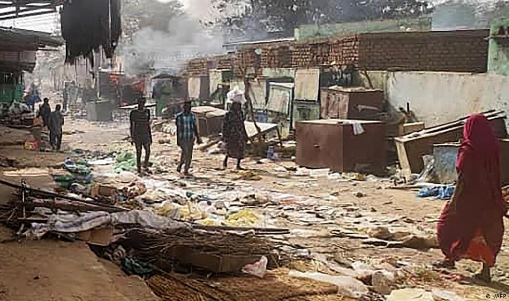 Verwüsteter Markt in El Geneina, West Darfur; Foto: -/AFP