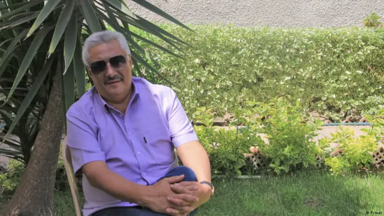 الشاعر والكاتب اليمني محمد عبد الوهاب الشيباني. Dichter Mohamed Al-Shebani Singen und Musik im Jemen - Freude trotz Krieg
