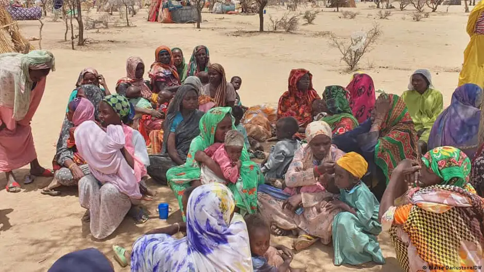 تشاد - لاجئات من السودان. Tschad Geflüchtete Sudan Flüchtlingslager von Toumtouma Foto DW.png