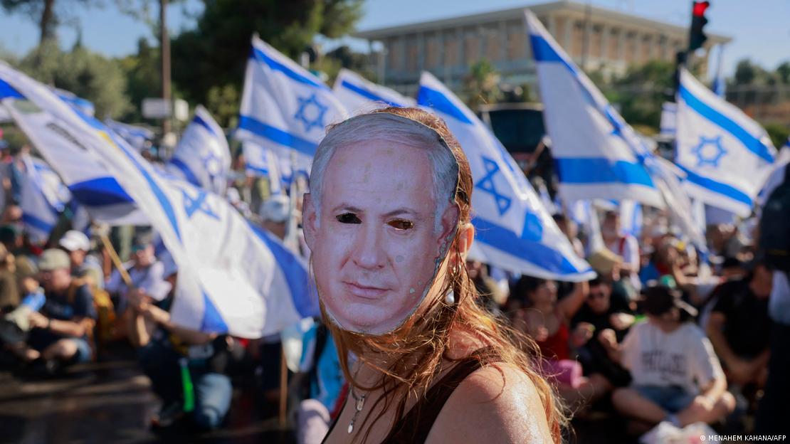 Netanyahu's government is set on curtailing the powers of the judiciary. But the judges will not give up without a fight. What happens next will determine just how endangered Israel's democratic system really is.