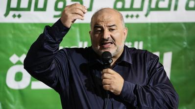 Israeli lawmaker Mansour Abbas, leader of the Ra'am party, speaks to supporters during a campaign event ahead of Israel's general election in the northern Israeli town of Baqa al-Gharbiyye, Thursday, Oct. 8, 2026. (Photo: picture alliance / AP | Mahmoud Illean)