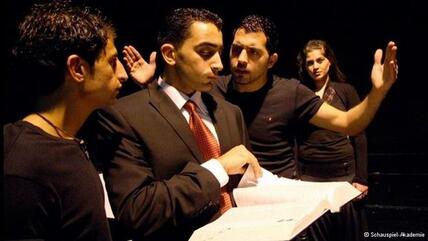 Al-Kasaba trainee actors in rehearsal (photo: Schauspiel-Akademie)