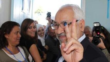 Rachid Ghannouchi, leader of the Ennahda party, after casting his vote in the recent Tunisian election (photo: Mounir Souissi/DW)