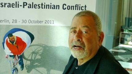 السياسي الفلسطيني إيلان هاليفي