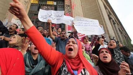 مظاهرة احتجاجية ضد مرسي في القاهرة. رويترز