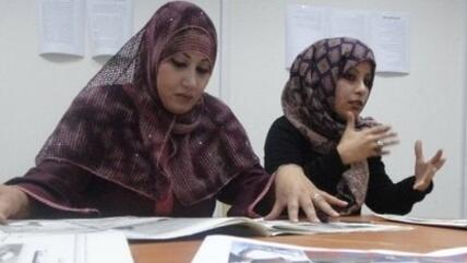 Editors working for the weekly newspaper 'Libya Al Jadeeda' (photo: Werner D'Inka)
