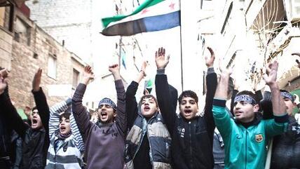 شباب في شمال شرق حلب يحتجون على ممارسات نظام الأسد. د ب أ