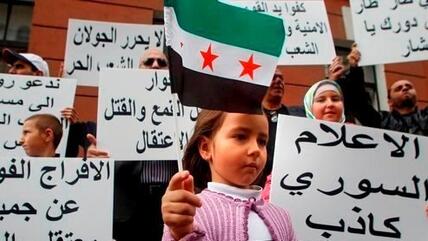 Demonstration against the Assad Regime in front of the Syrian embassy in Moscow (photo: AP)