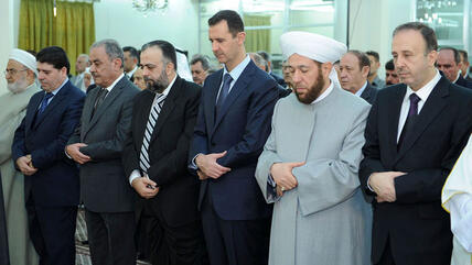 الأسد في صلاة عيد الفطر الصورة رويتر