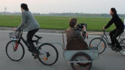 Dreharbeiten zum Kurzfilm 'Der Mann und die Puppe'; Foto: Goethe-Institut