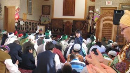 Sufis in the mosque on Eid ul-Fitr from diverse cultural and religious backgrounds (photo: Mary Fowles)