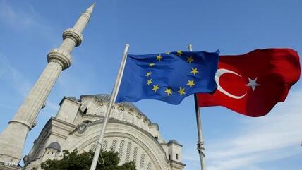 صورة تعبيرية عن انضمام تركيا للاتحاد الأوروبي. أ ب