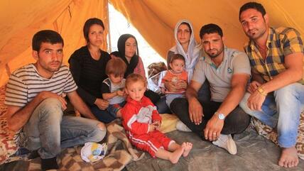 Syrian refugees at the Domiz refugee camp (photo: Jan Kuhlmann)