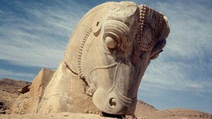 Stone head of a horse in Persepolis (photo: dpa)