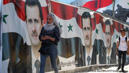 لوحات إعلانية مؤيدة للأسد في دمشق مايو / أيار 2021.