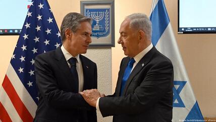 Eine carte blanche für Netanjahu birgt Risiken. Das gilt auch und gerade für den Militäreinsatz in Gaza. Die westlichen Regierungen müssten das eigentlich wissen. Ein Zwischenruf von Stefan Buchen   