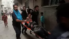 Nach Angaben der WHO befinden sich mindestens 2.300 Menschen (Patienten, Mitarbeiter und Schutzsuchende) im Shifa-Krankenhaus. 