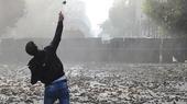 Ausschreitungen vom 17. Dezember in der Qasr el-Aini-Straße in Kairo; Foto: dpa