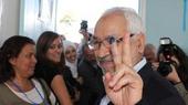 Ennahdha-Parteivorsitzender Ghannouchi nach der Stimmabgabe in Tunesien; Foto: DW