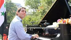 Konzert von Malek Jandali zur Unterstützung der syrischen Revolution vor dem Weißen Haus in Washington; Foto: Malek Jandali 