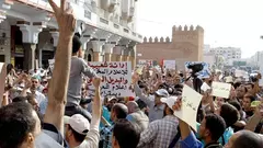 احتجاجات لحركة 20 فبراير ضد الحكومة في الرباط.  أ ب.
