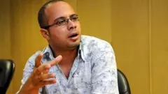 الناشط المصري المعروف أحمد ماهر المتحدث باسم حركة  أبريل ، الصورة  مفتاح 