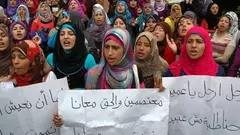 Students demonstrate against the Mubarak regime in Cairo (photo: Fady Ezzat)