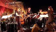 Das German Women Jazz Orchestra auf der Bühne; Foto: GI/Jörg Schumacher