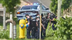 أفراد الأسرة الكندية المسلمة الأربعة قُتلوا دهسا بشاحنة صغيرة تخطت الرصيف يوم الأحد 06 / 06 / 2021 استُهدفوا عمدا بسبب دينهم.