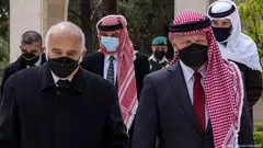 Mitglieder des jordanischen Königshauses: König Abdullah II, Prinz Hassan bin Talal und Prinz Hamzah.