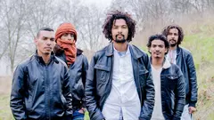 فرقة إمرهان من جنوب الجزائر هي إحدى فرق عديدة نشأت من شتات شعب التماشق.