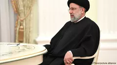 الرئيس الإيراني إبراهيم رئيسي في الكرملين في استضافة رئيس روسيا فلاديمير بوتين - يناير 2022.
