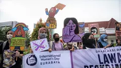 Activists take part in a demonstration for better women's rights on International Womens Day in Surabaya on 8 March 2022.